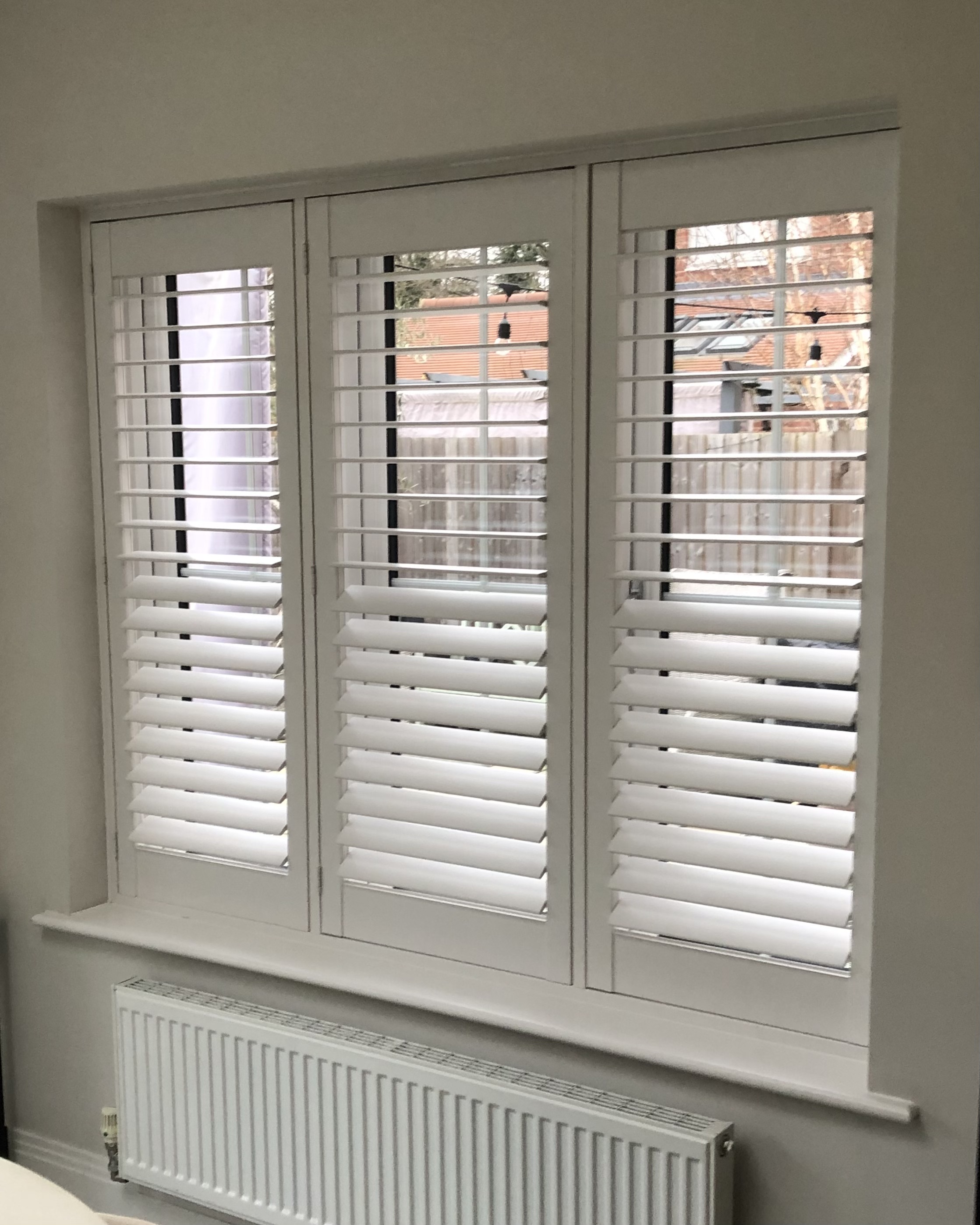 Bay window shutters installation